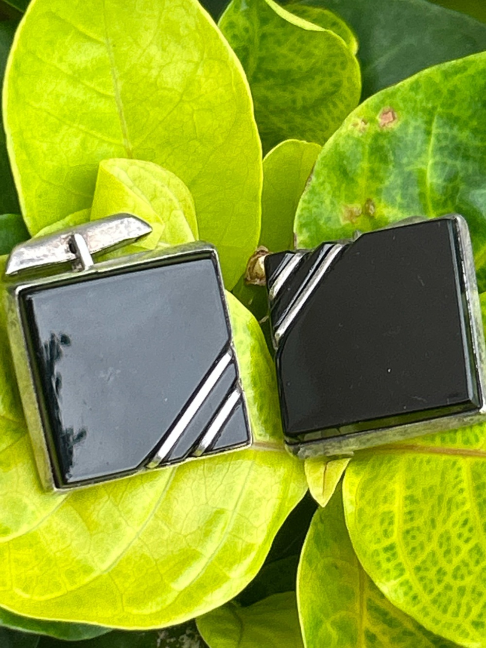Vintage large sterling silver & black onyx gemstone square geometric cufflink